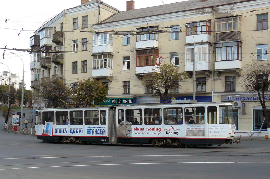 Винница, Tatra KT4SU № 225