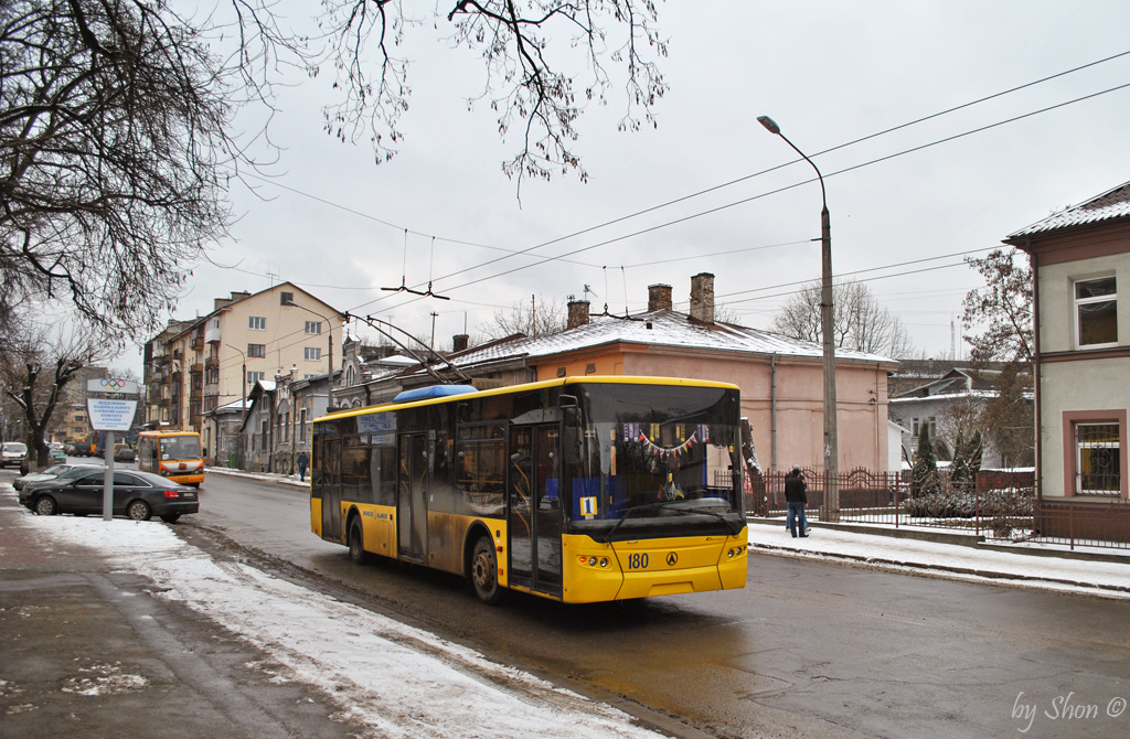 Ивано-Франковск, ЛАЗ E183D1 № 180