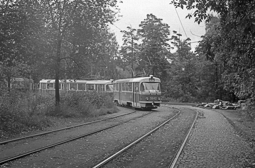 Moskva, Tatra T3SU č. 5642