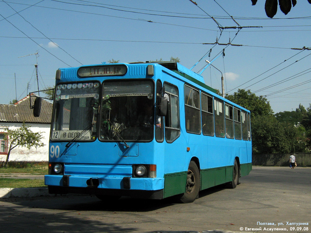 Полтава, ЮМЗ Т2 № 90