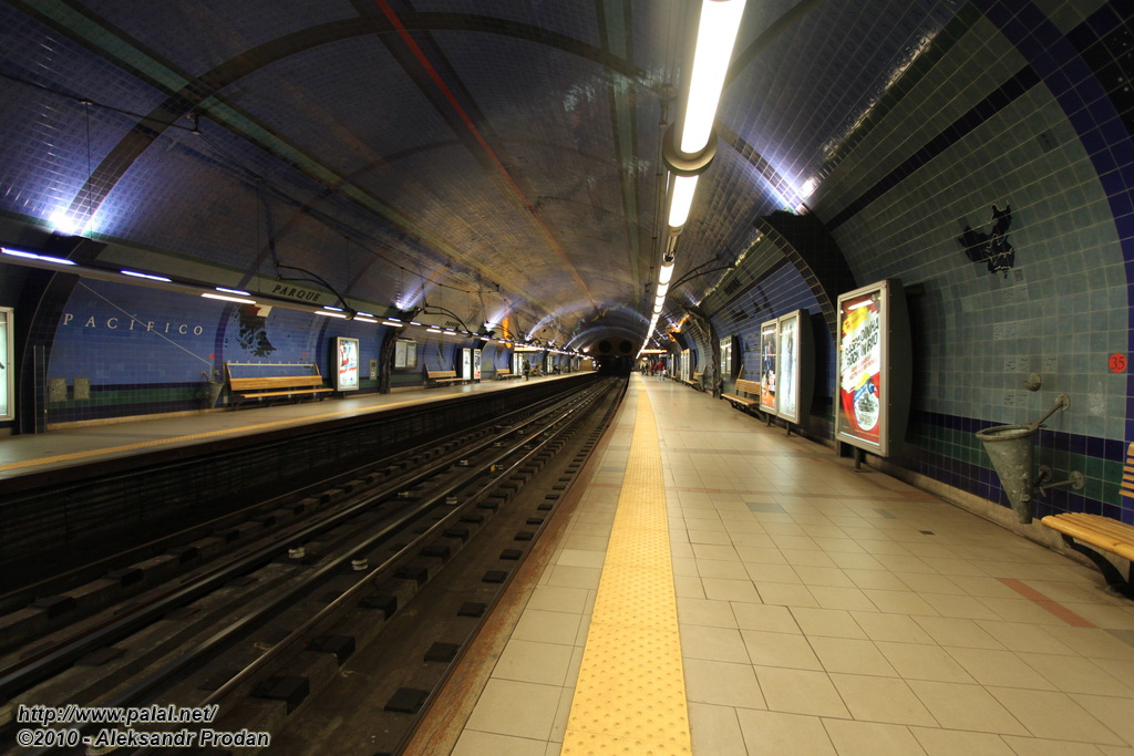 Лиссабон — Metro — Linha Azul