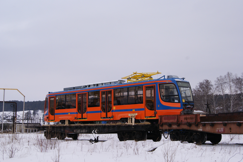Пермь, 71-623-01 № 504; Усть-Катав — Новые вагоны