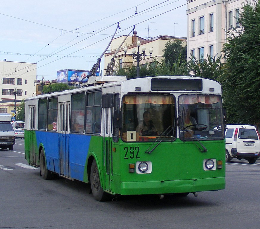 Хабаровск, ЗиУ-682ГН № 292