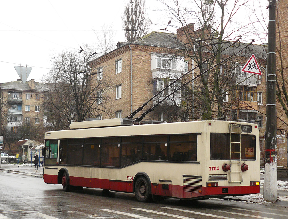 Kijevas, MAZ-103T nr. 3704