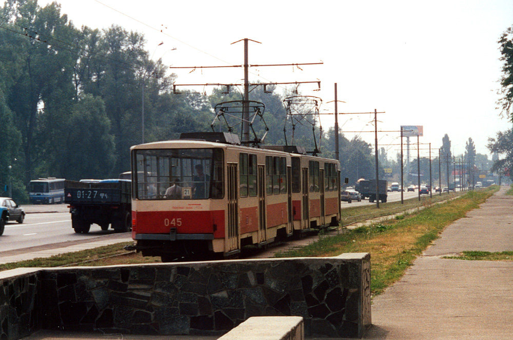 Киев, Tatra T6B5SU № 045