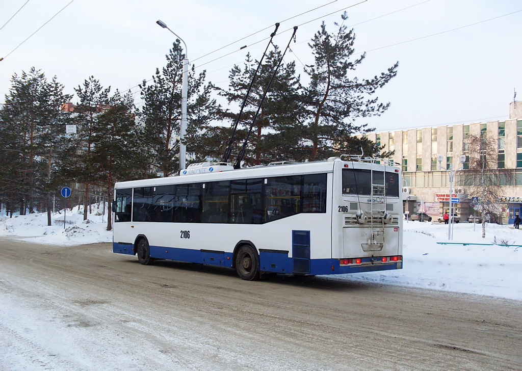 Уфа, НефАЗ-БТЗ 52765А № 2106