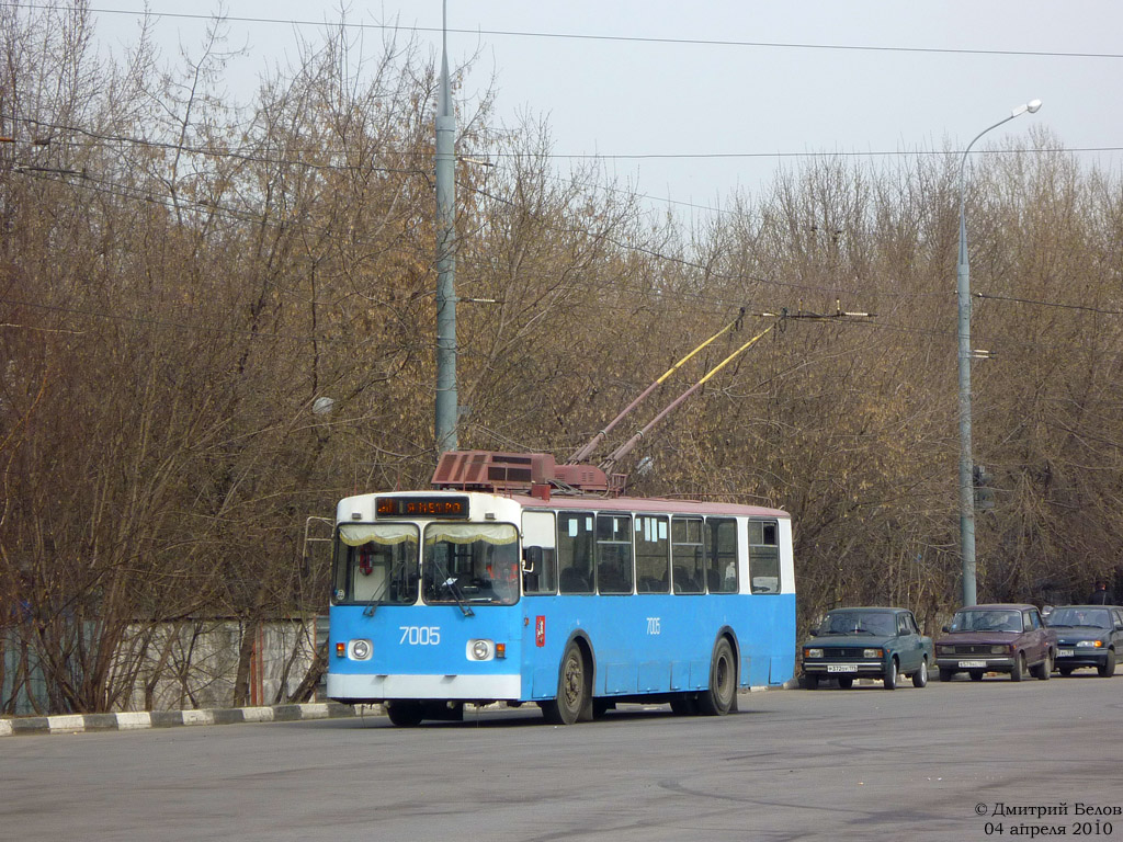 Москва, Нижтролл (ЗиУ-682Г) № 7005