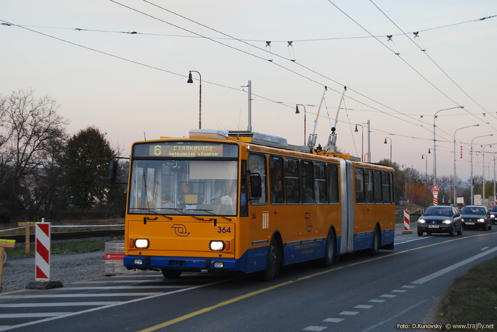 Злин, Škoda 15Tr13/6M № 364