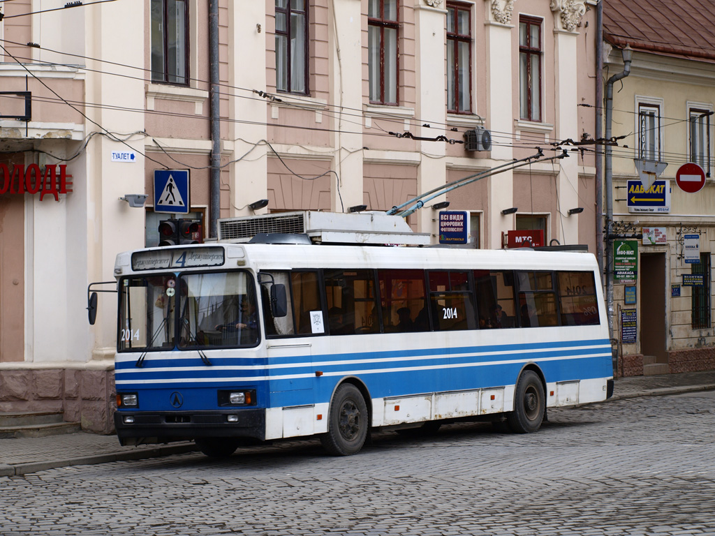 Čerņivci, LAZ-52522 № 2014