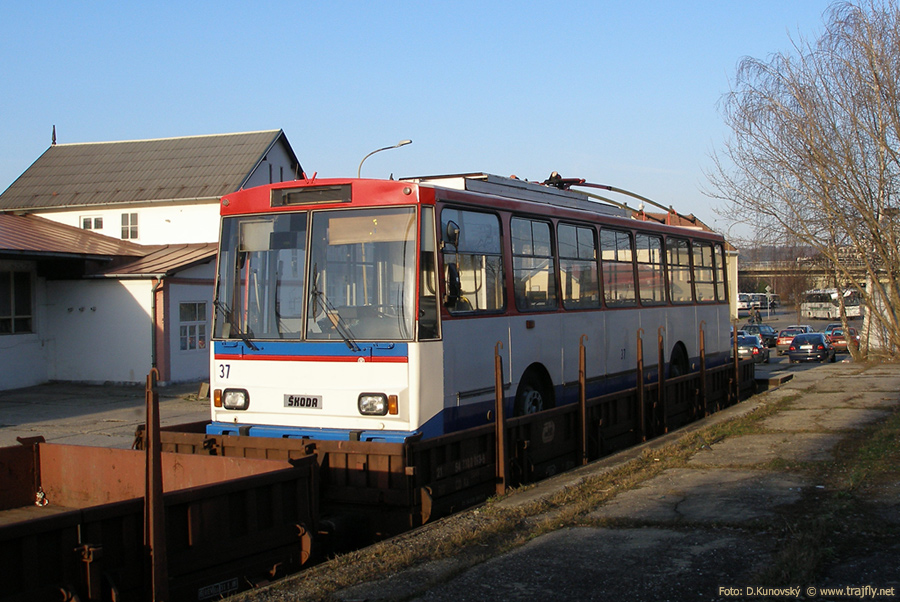 Йиглава, Škoda 14Tr10/6 № 37
