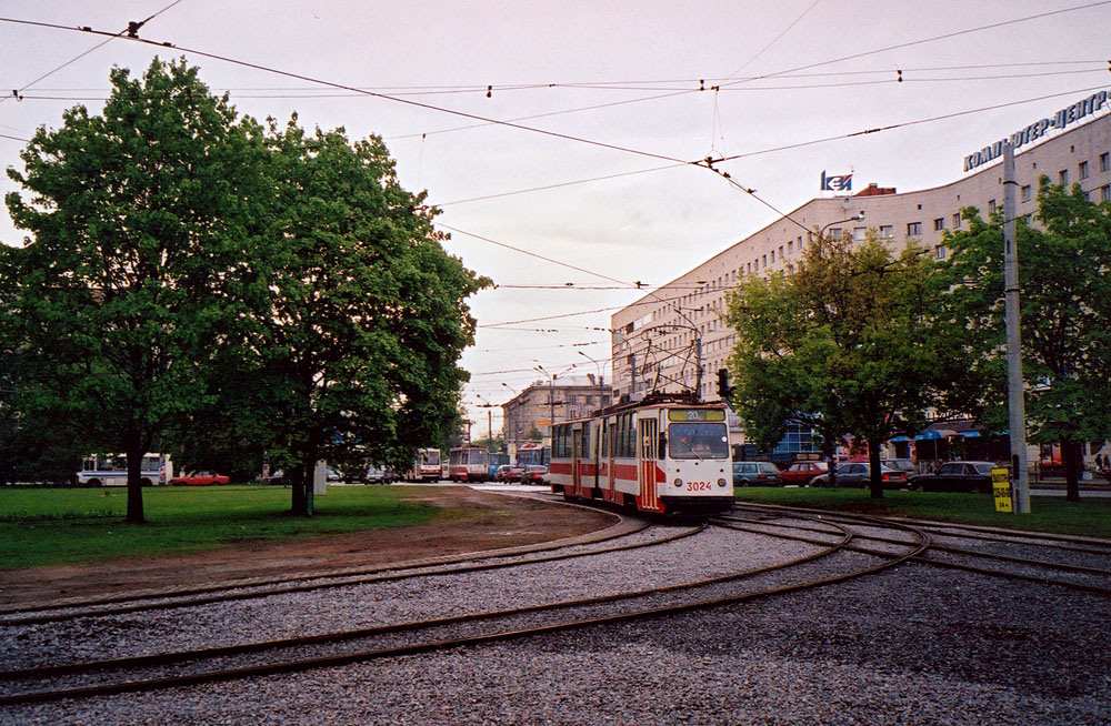Saint-Petersburg, LVS-86K № 3024