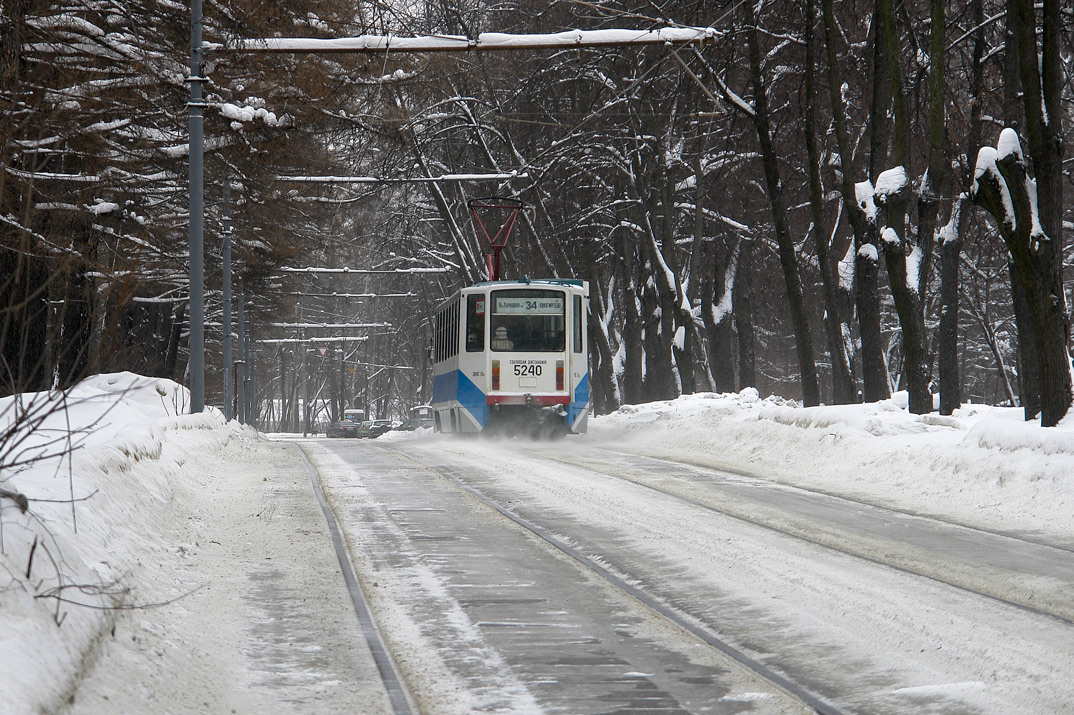 Москва, 71-608КМ № 5240