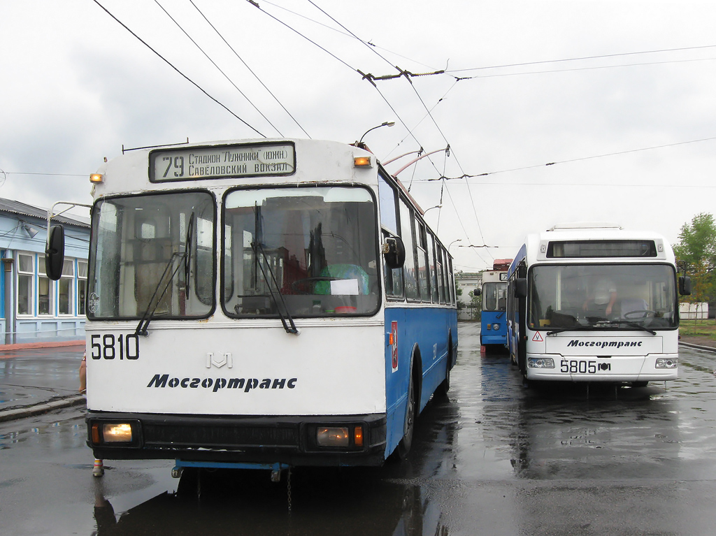 Москва, АКСМ 101ПС № 5810; Москва, СВАРЗ-6235.01 (БКМ 32100М) № 5805