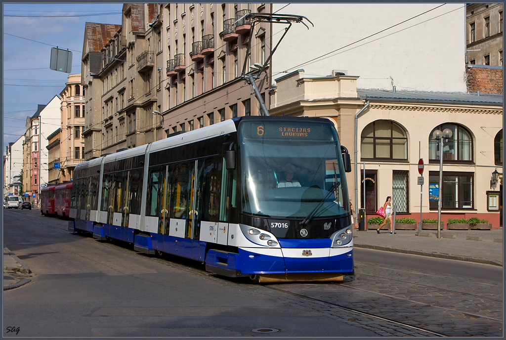 Рига, Škoda 15T ForCity Alfa Riga № 57016