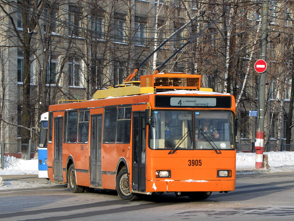 Nizhny Novgorod, VMZ-52981 # 3905