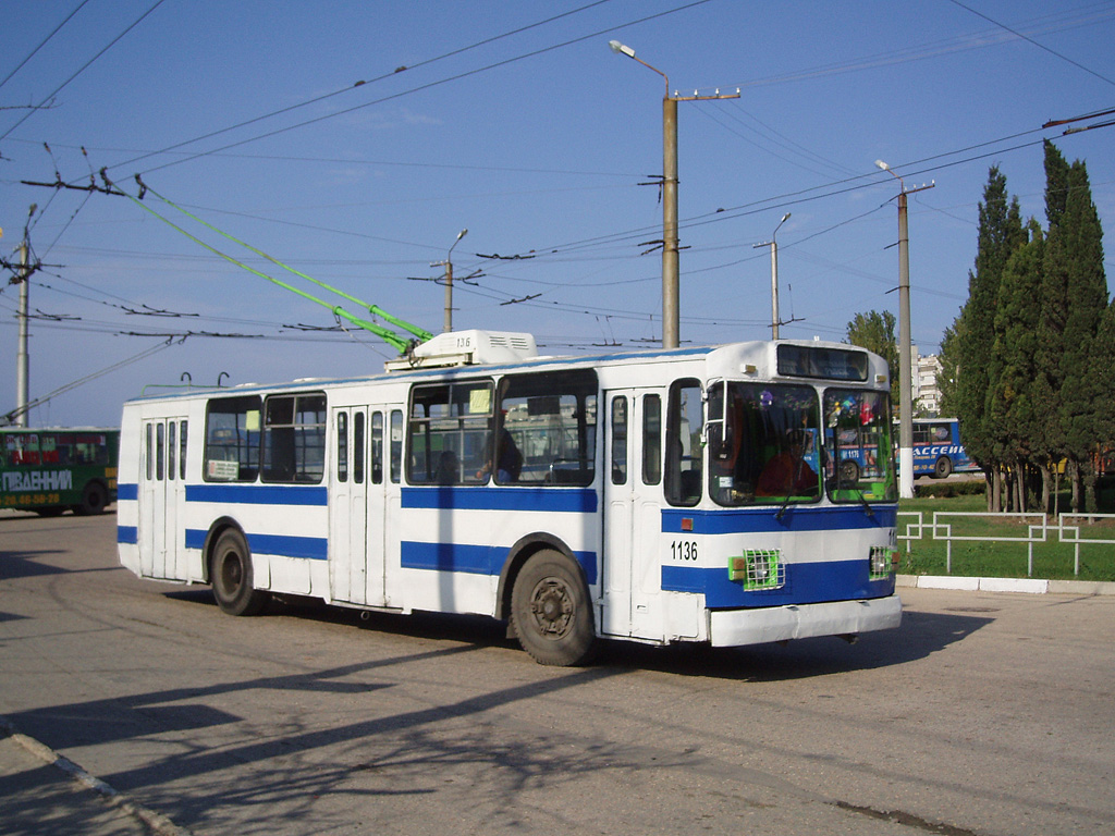 Севастополь, ЗиУ-682В [В00] № 1136
