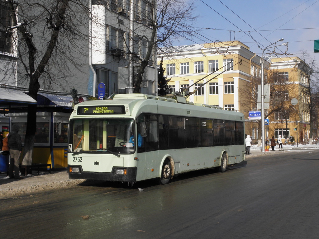 Гомель, БКМ 32102 № 2752