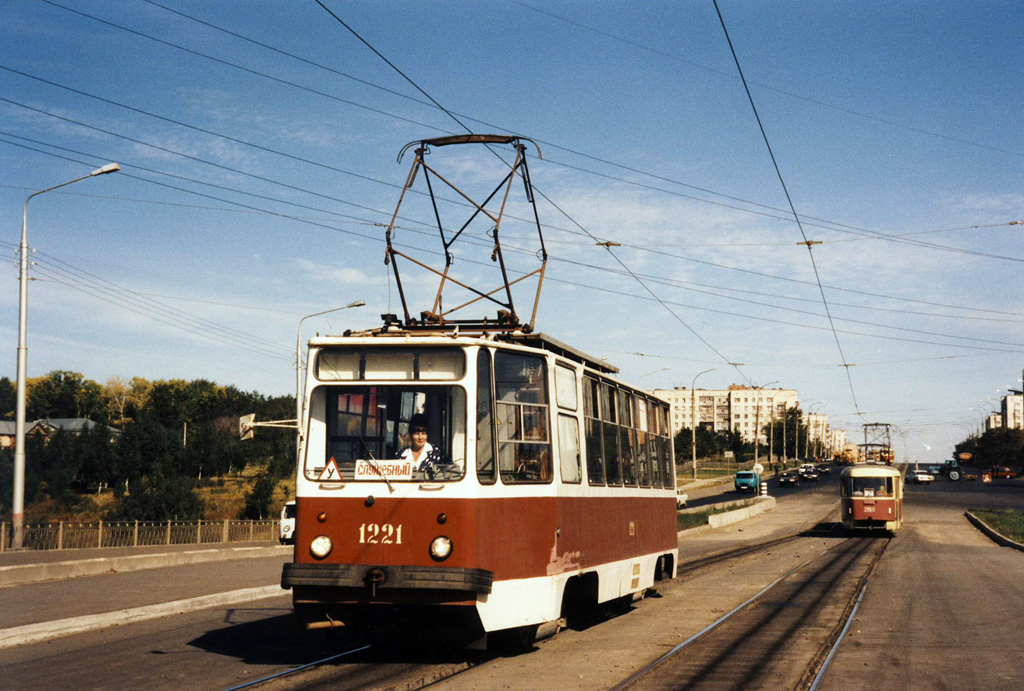 Ульяновск, 71-132 (ЛМ-93) № 1221