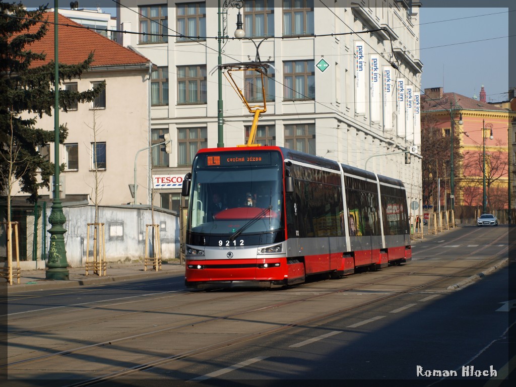 Praga, Škoda 15T2 ForCity Alfa Praha Nr 9212 Praga, Škoda 15T2 ForCity Alfa Praha Nr 9212