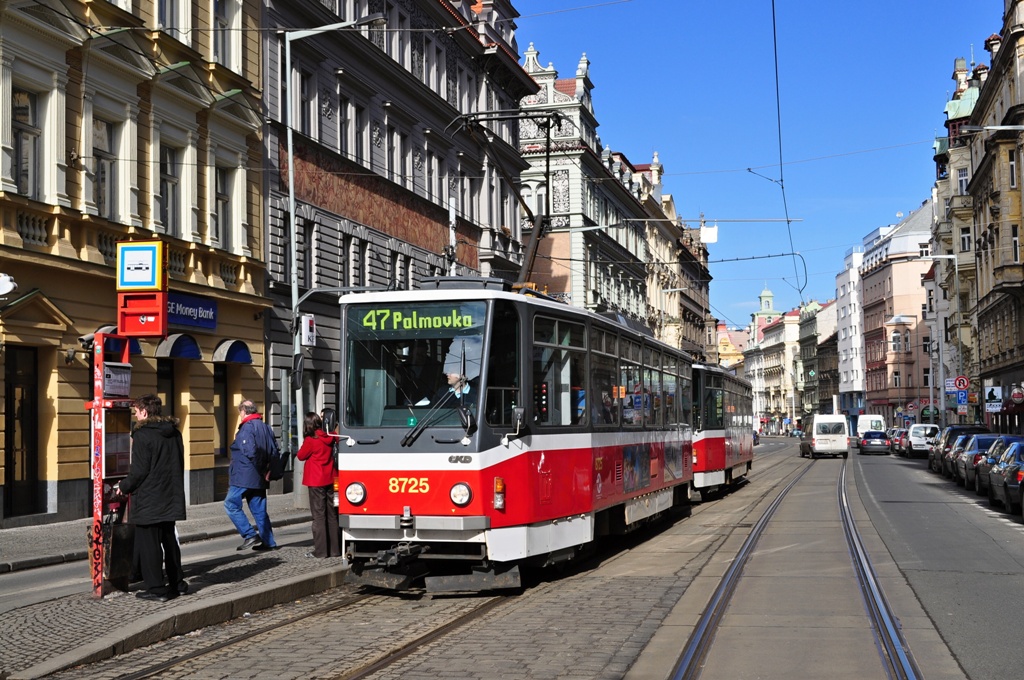 Прага, Tatra T6A5 № 8725