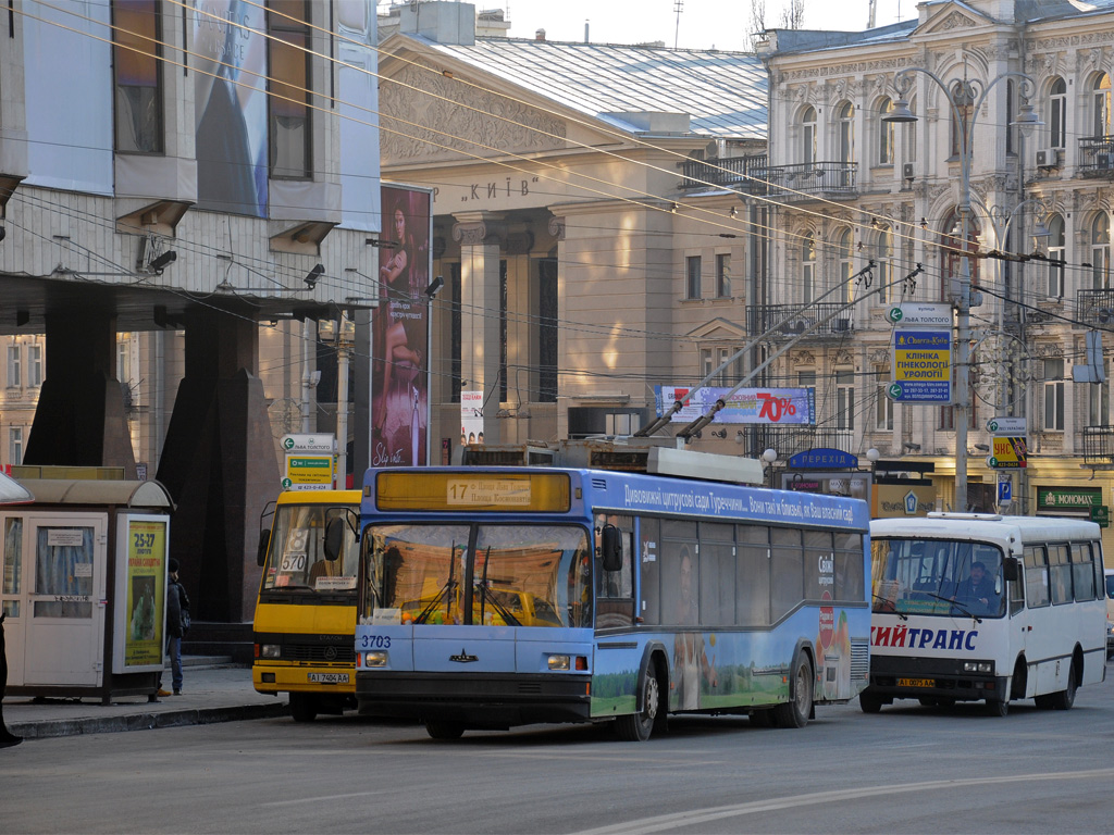 Киев, МАЗ-103Т № 3703