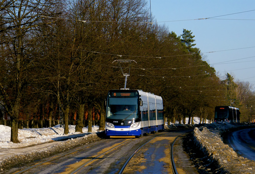 Riga, Škoda 15T ForCity Alfa Riga — 57038