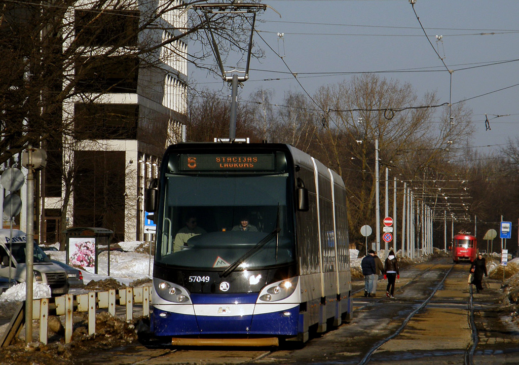 Рига, Škoda 15T ForCity Alfa Riga № 57049