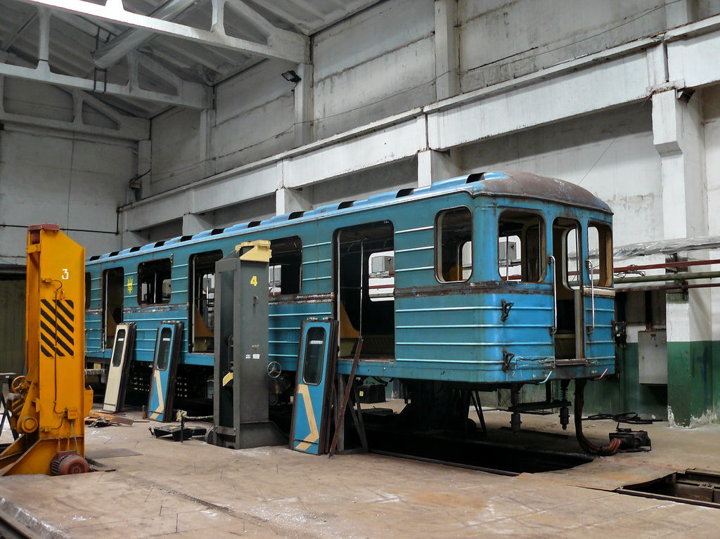 Dnjepar, 81-717.5 (LVZ/VM) Br. 10203 Dnjepar, 81-717.5 (LVZ/VM) Br. 10203