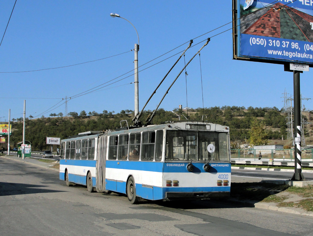 Trolleybus de Crimée, Škoda 15Tr02/6 N°. 4000
