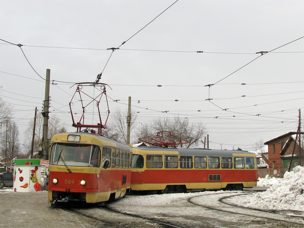 Iekaterinbourg, Tatra T3SU (2-door) N°. 069
