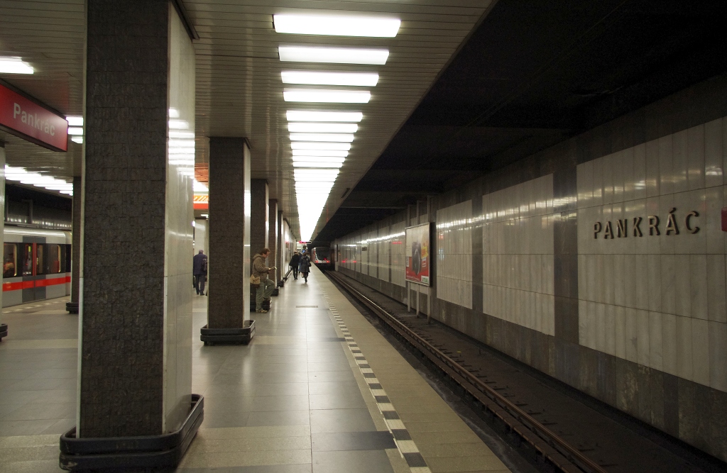 Прага — Метрополитен: линия C Прага — Метрополитен: линия C