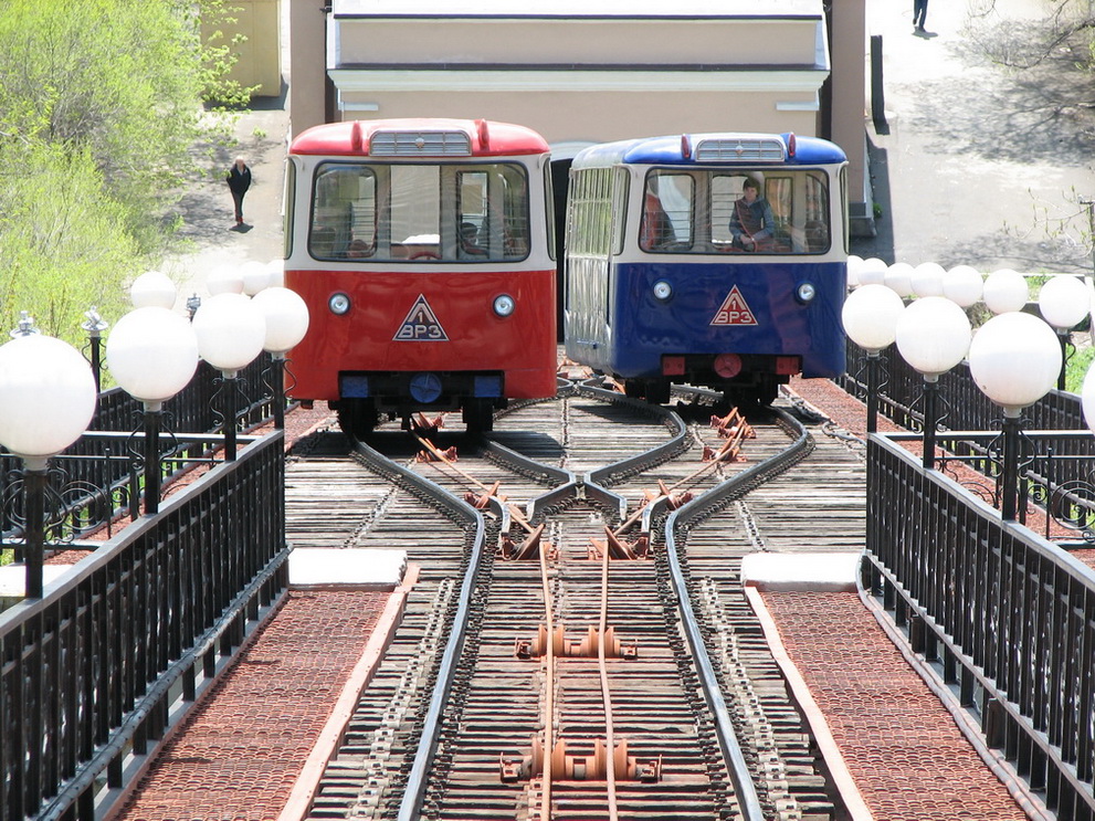 Владивосток, ЛВРЗ-1 № 2; Владивосток, ЛВРЗ-1 № 1; Владивосток — Фуникулёр