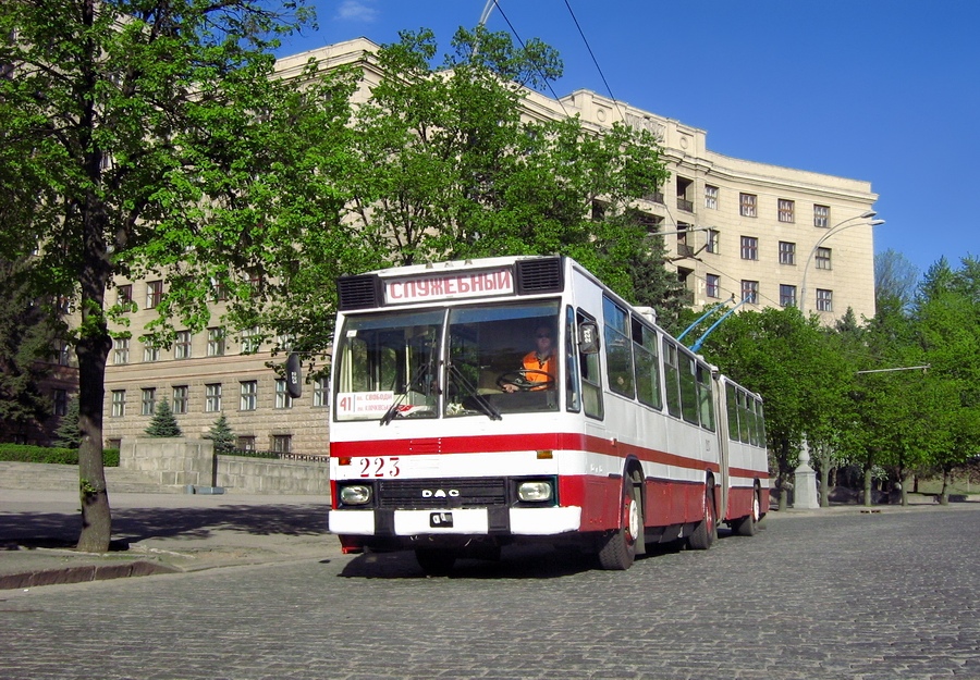 Харьков, DAC-217E № 223; Харьков — Транспортовка 03.05.2010 — поездка на троллейбусе DAC-217E к 71-летию Харьковского троллейбуса