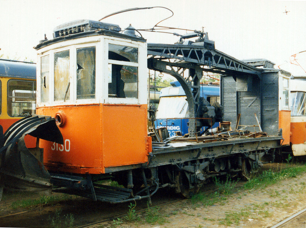 Москва, Двухосный моторный СВАРЗ № 3130