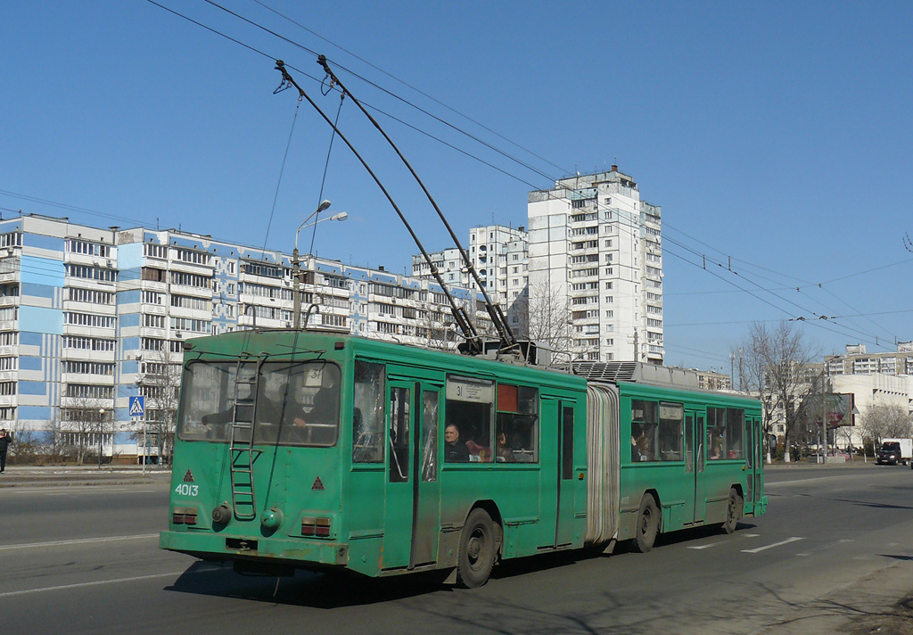 Kyjev, Kyiv-12.03 č. 4013