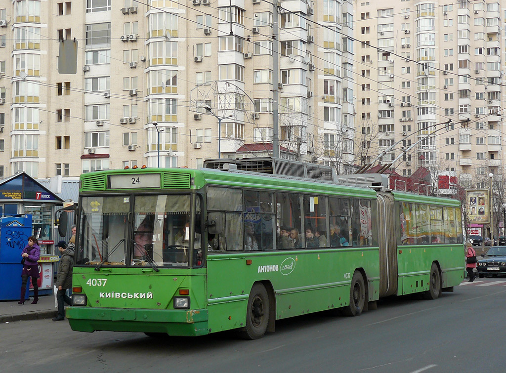 Kijev, Kyiv-12.03 — 4037