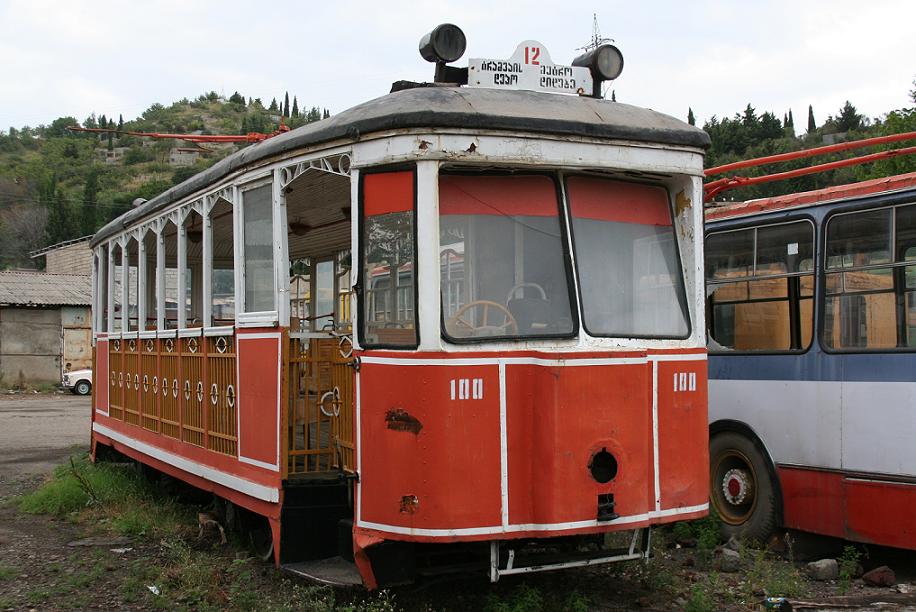 Tbilisi, KTM-2 č. 100