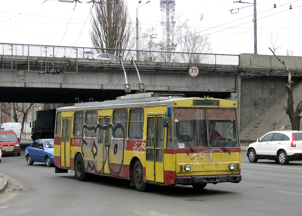 Киев, Škoda 14Tr02/6 № 2024