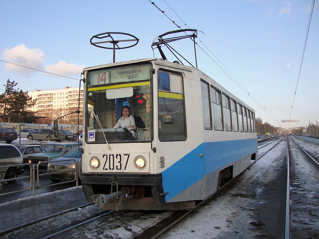 Челябинск, 71-608К № 2037