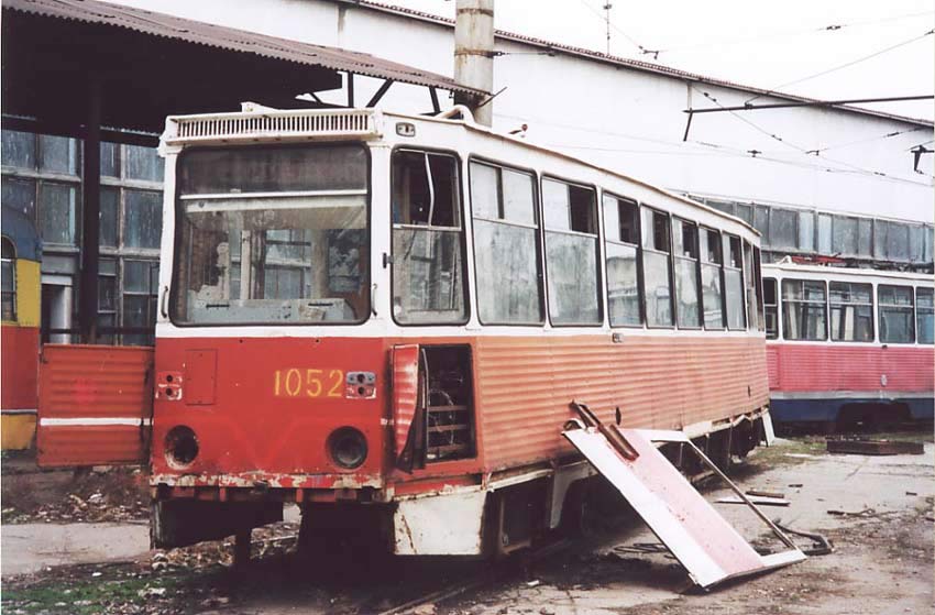 Алматы, 71-605 (КТМ-5М3) № 1052