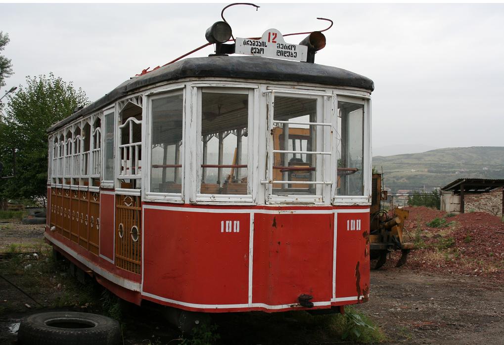 Tbilisi, KTM-2 č. 100