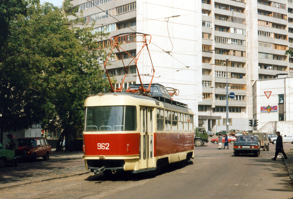 Moskau, Tatra T3SU (2-door) Nr. 962