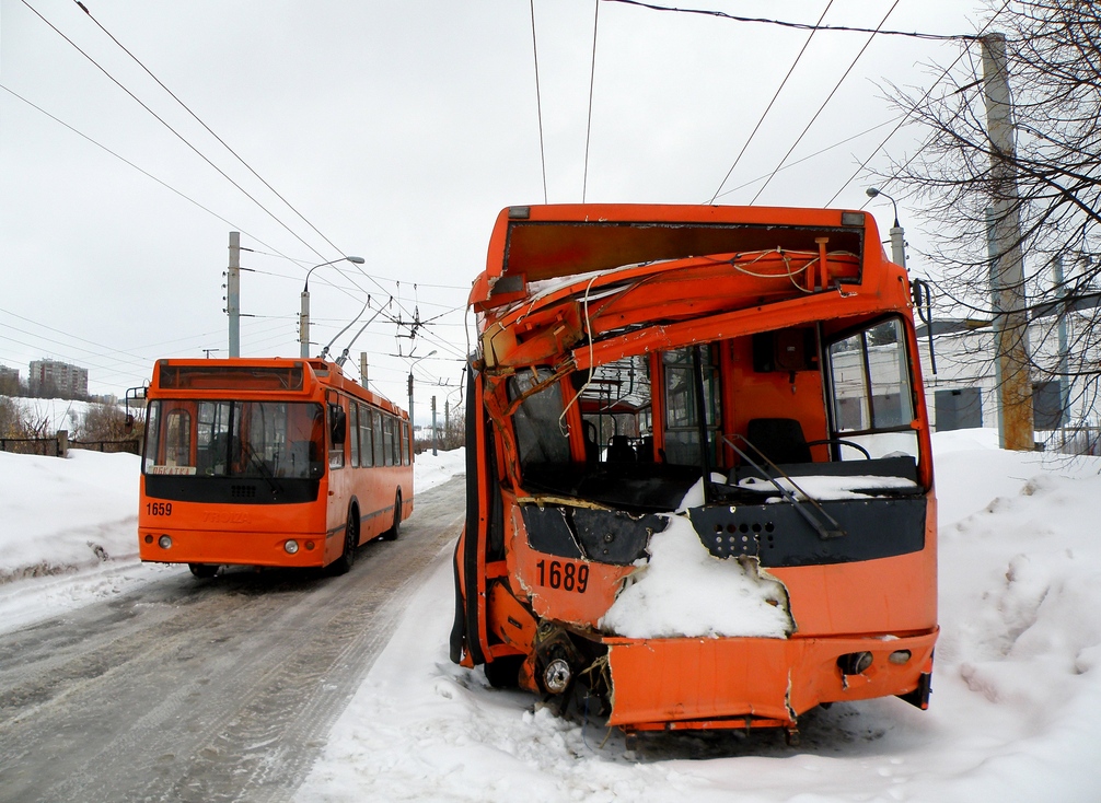 Нижний Новгород, ЗиУ-682Г-016.03 № 1659; Нижний Новгород, ЗиУ-682Г-016.03 № 1689