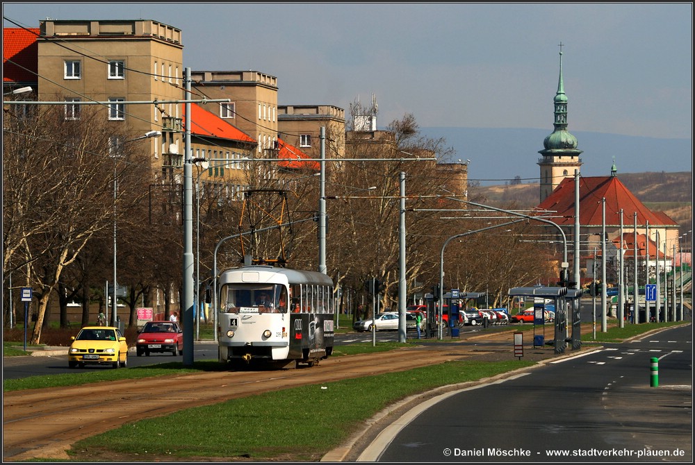 Мост ― Литвинов, Tatra T3SUCS № 235