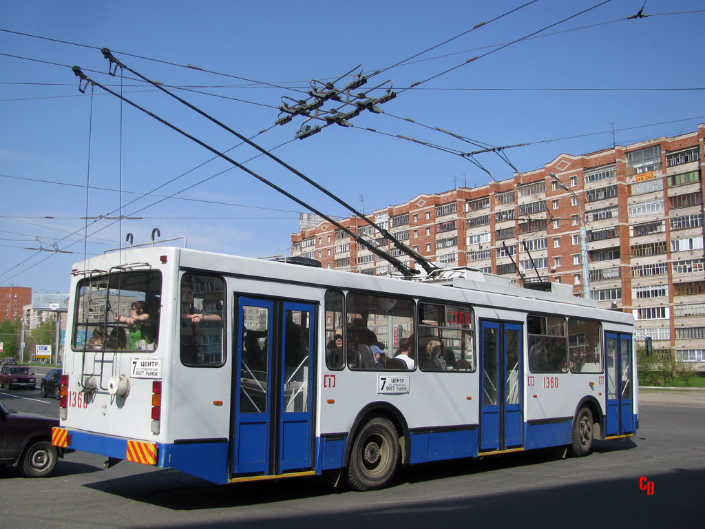 Ижевск, ВМЗ-5298-22 № 1360