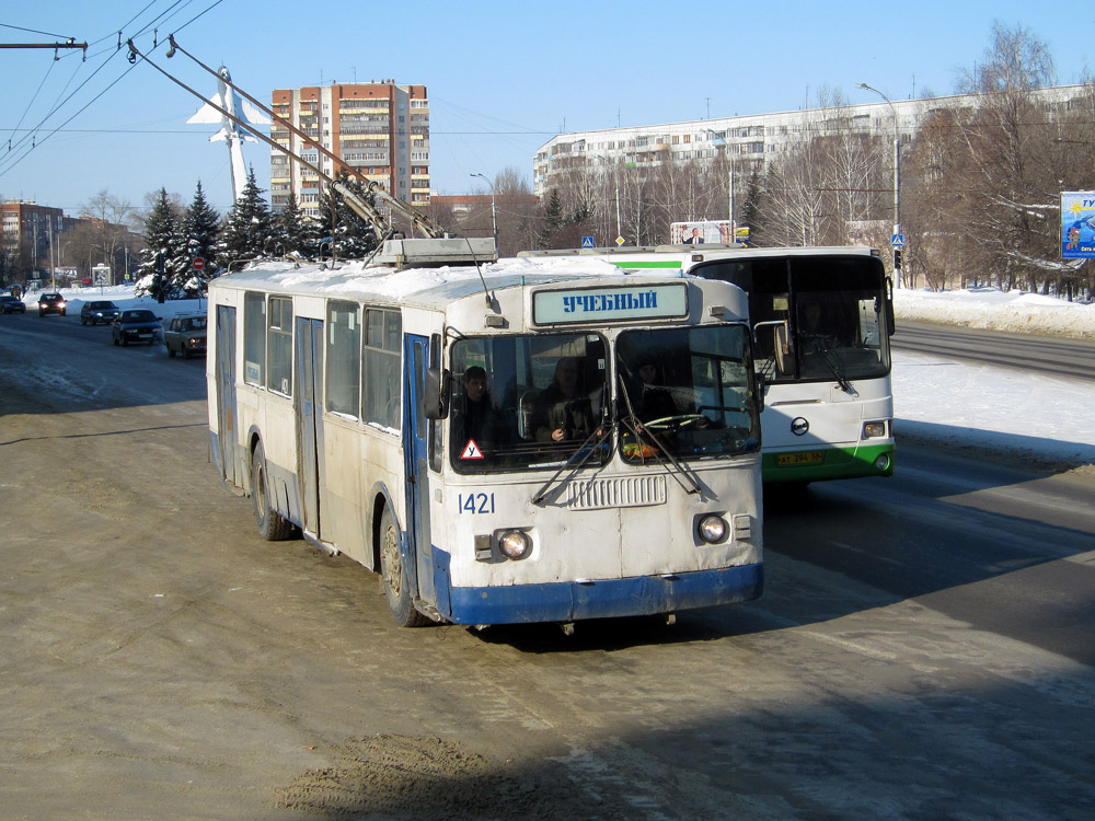 Пенза, ЗиУ-682Г [Г00] № 1421