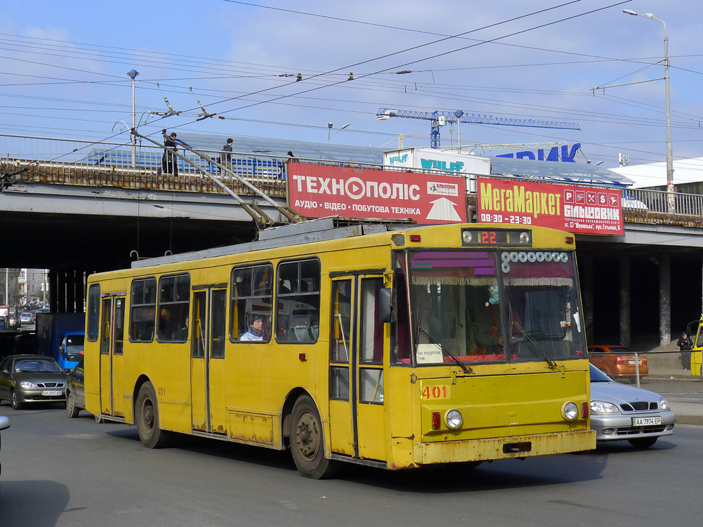 Киев, Škoda 14Tr02/6 № 401