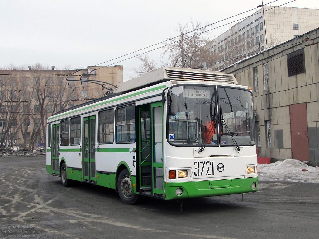 Челябинск, ЛиАЗ-5280 (ВЗТМ) № 3721