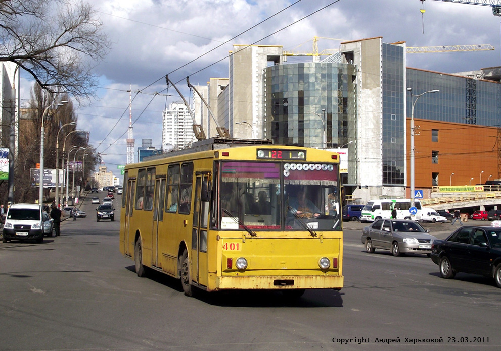 Киев, Škoda 14Tr02/6 № 401