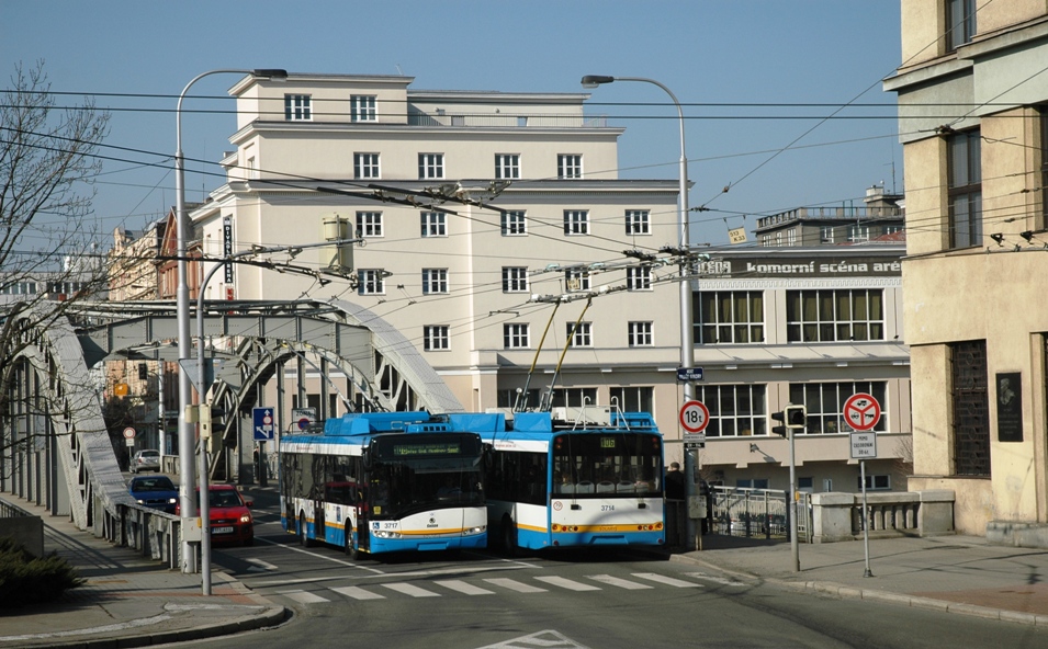 Острава, Škoda 26Tr Solaris III № 3717; Острава, Solaris Trollino III 12 AC № 3714